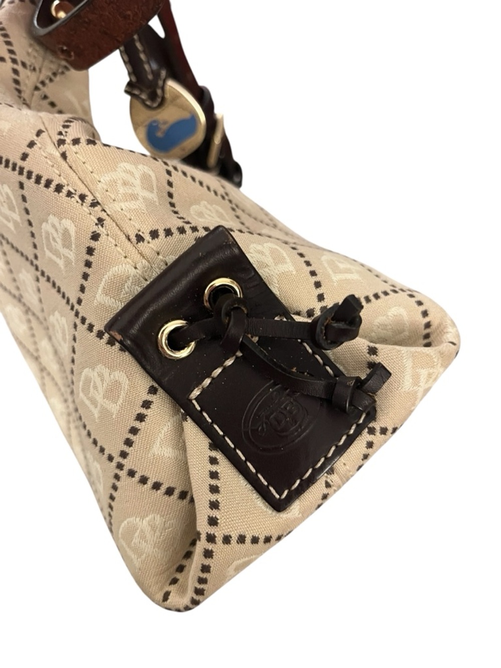 Dooney & Bourke Cream Monogram Shoulder Bag with Blue Duck Hang Tag. - Picture 7 of 14